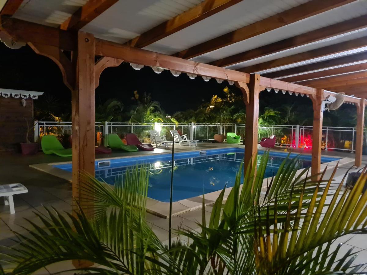 Les Villas De Boisvin Le Moule Rom bilde